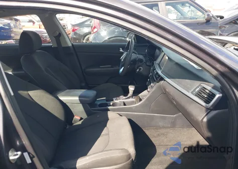 2019 Kia Optima Lx из США, поврежденный, VIN 5XXGT4L32KG280041